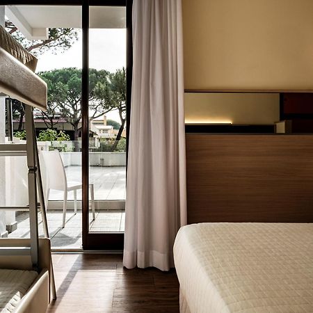 Augustus Hotel Riccione Exterior photo