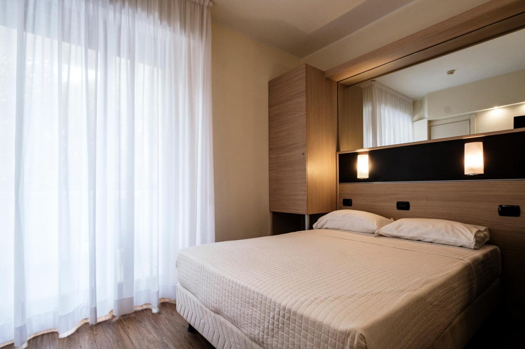 Augustus Hotel Riccione Exterior photo