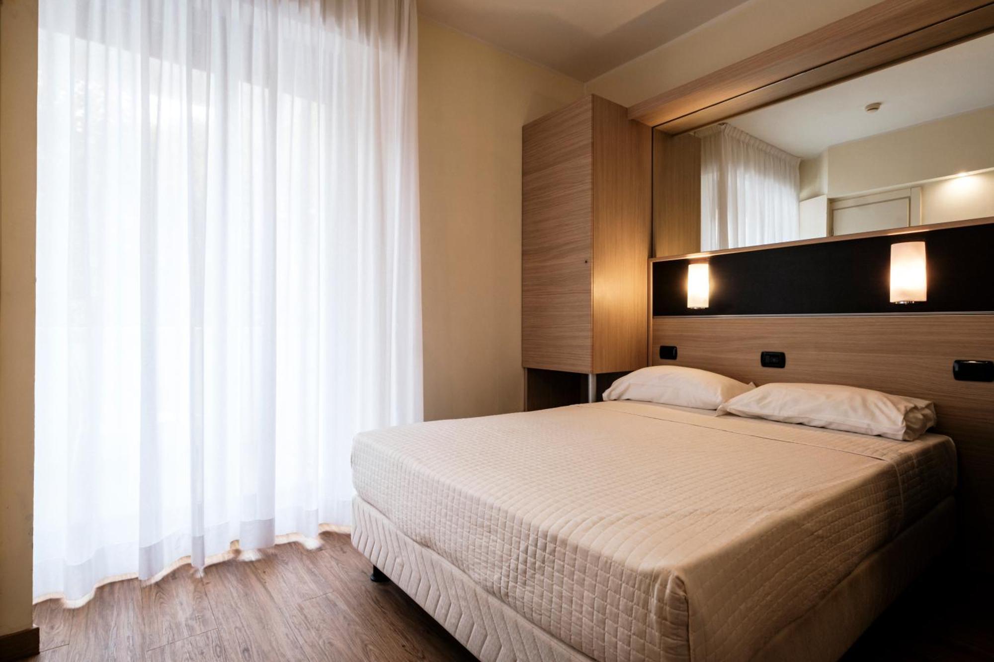 Augustus Hotel Riccione Exterior photo